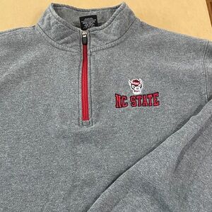 NC State - Colosseum Grey Quarter-Zip Sweatshirt with Red Accents XL
